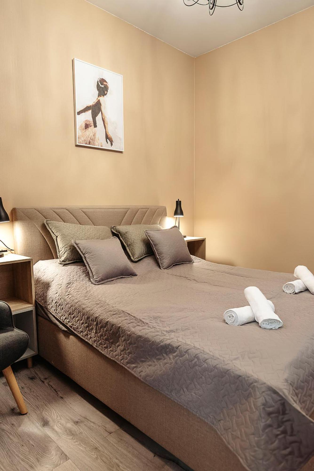 Riga Central Apartments - Skolas Str. Parking Nearby Dış mekan fotoğraf